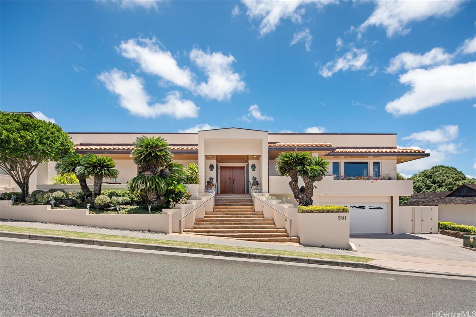 Diamond Head Homes for Sale