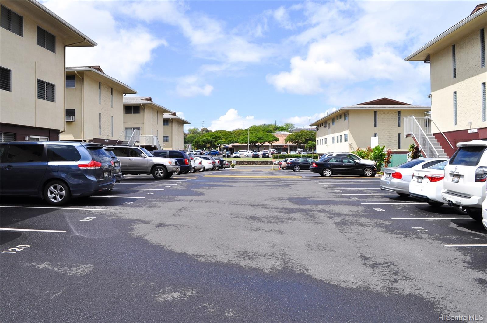 Tropicana Manormoanalua 825 Ala Lilikoi Street Unit 3241/2 Honolulu HI 96818 sold on 04292021