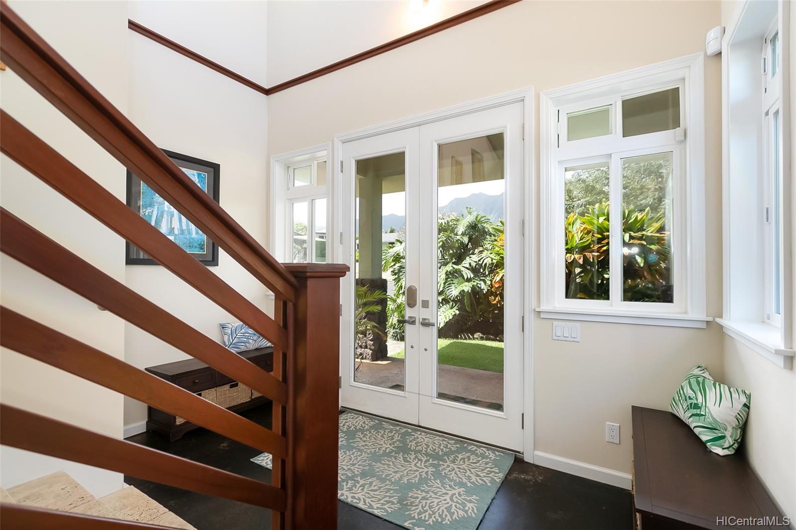 46147 Nahiku Street Kaneohe HI 96744 sold on 05122021