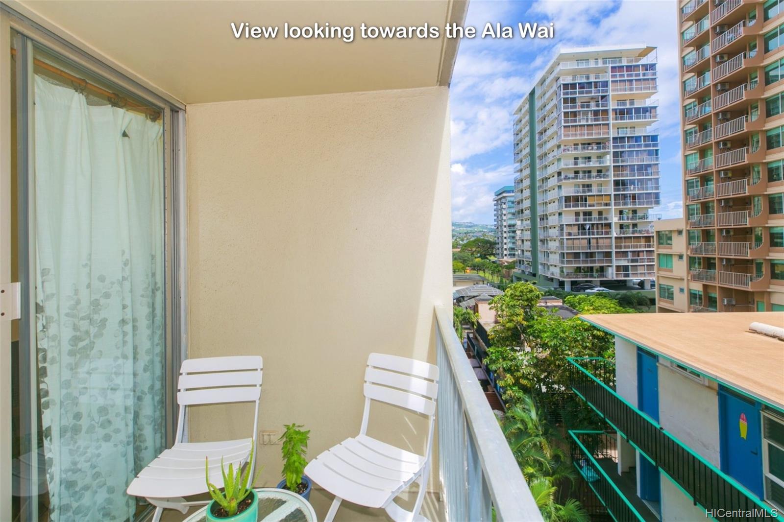 Tradewinds Plaza 2572 Lemon Road Unit 607 Honolulu HI 96815 sold on 04