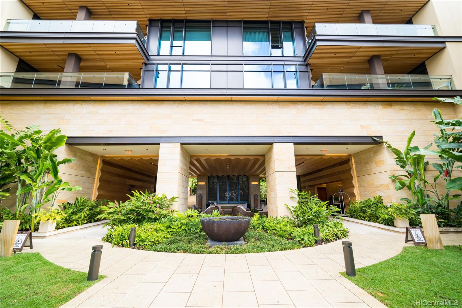 Park Lane 1388 Ala Moana Boulevard Unit 1405 Honolulu HI 96814 sold on 10062021