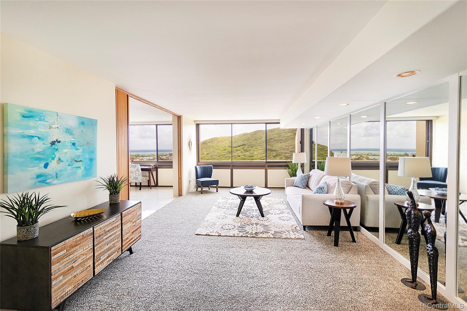 Mauna Luan 531 Hahaione Street Unit 2/16E Honolulu HI 96825 sold on 04