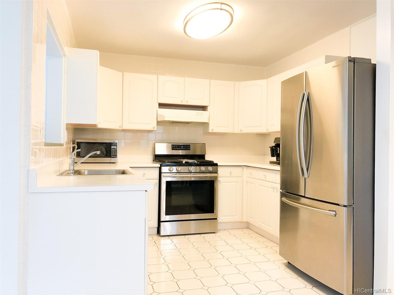 543 Pepeekeo Place Honolulu HI 96825 sold on 06162021