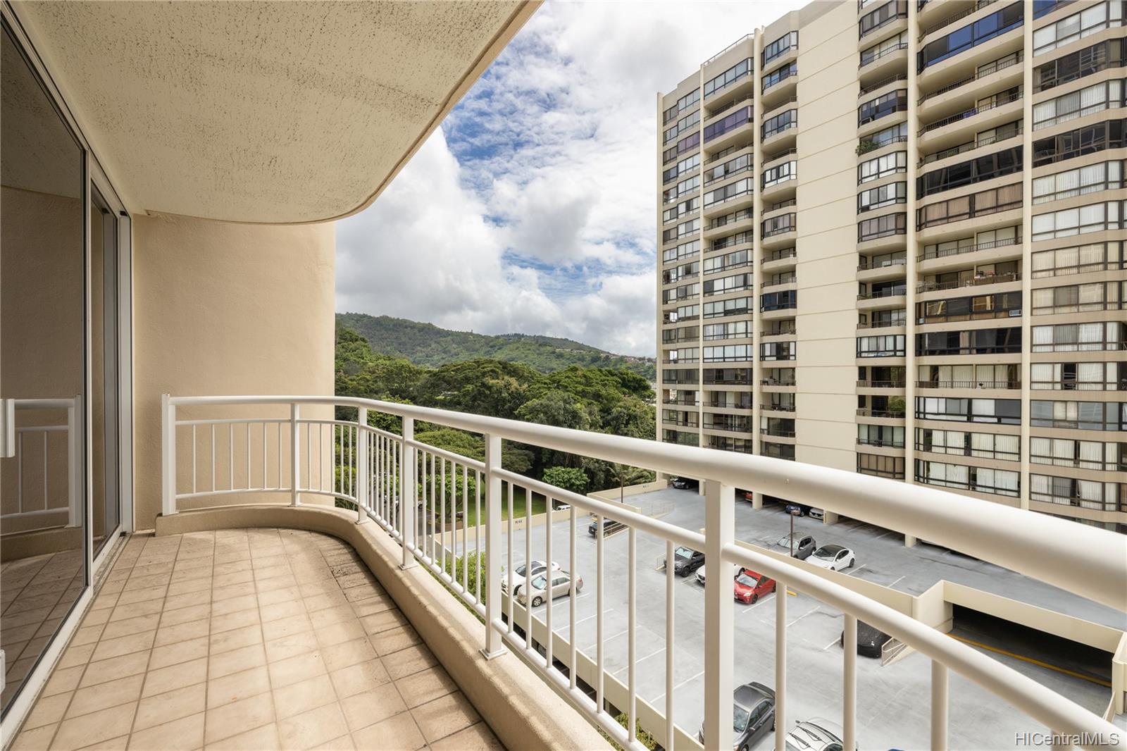 Nuuanu Parkside 2047 Nuuanu Avenue Unit 802 Honolulu HI 96817 sold on