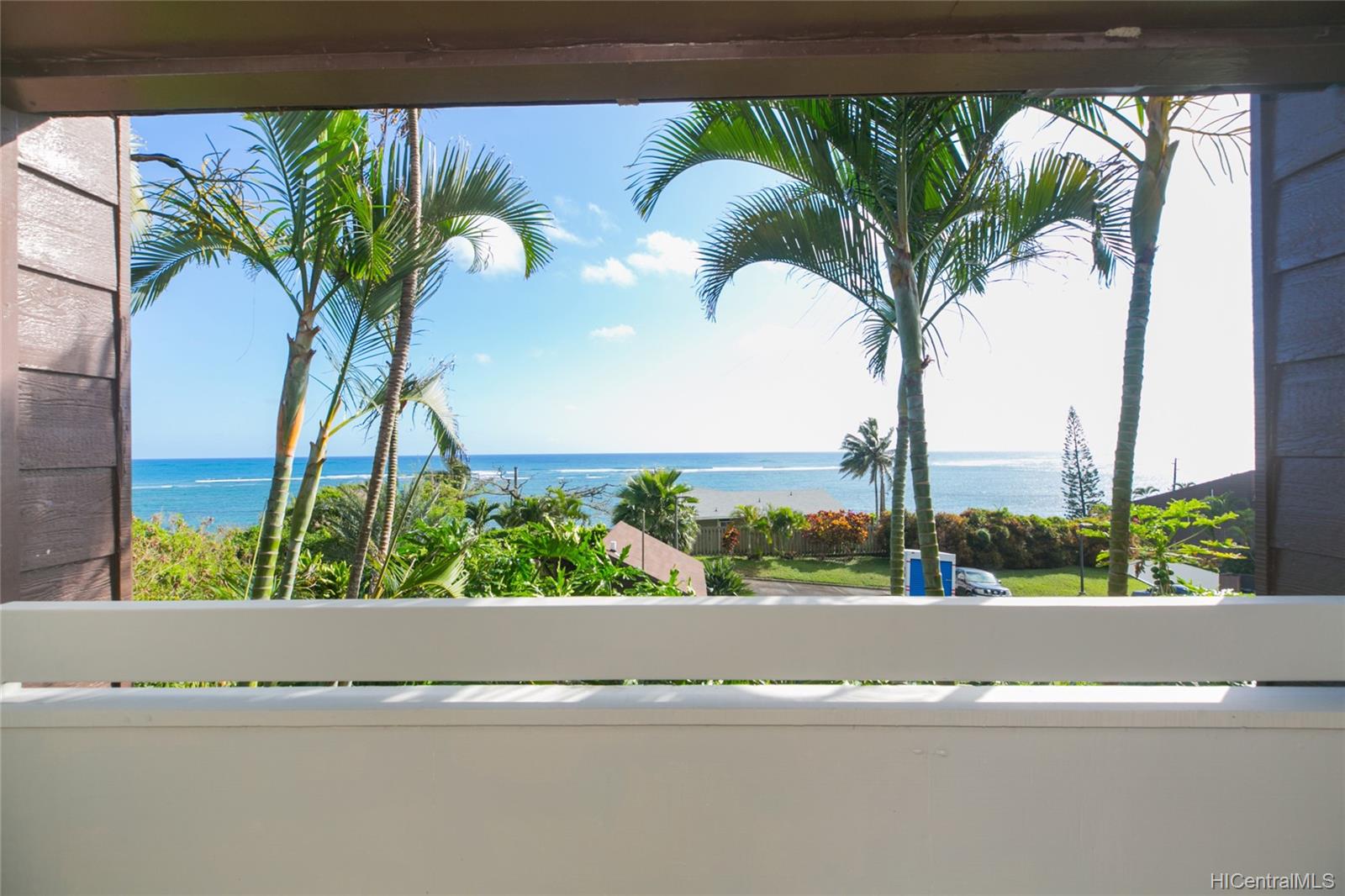 Makaua Village 51636 Kamehameha Highway Unit 316 Kaaawa HI 96730 sold