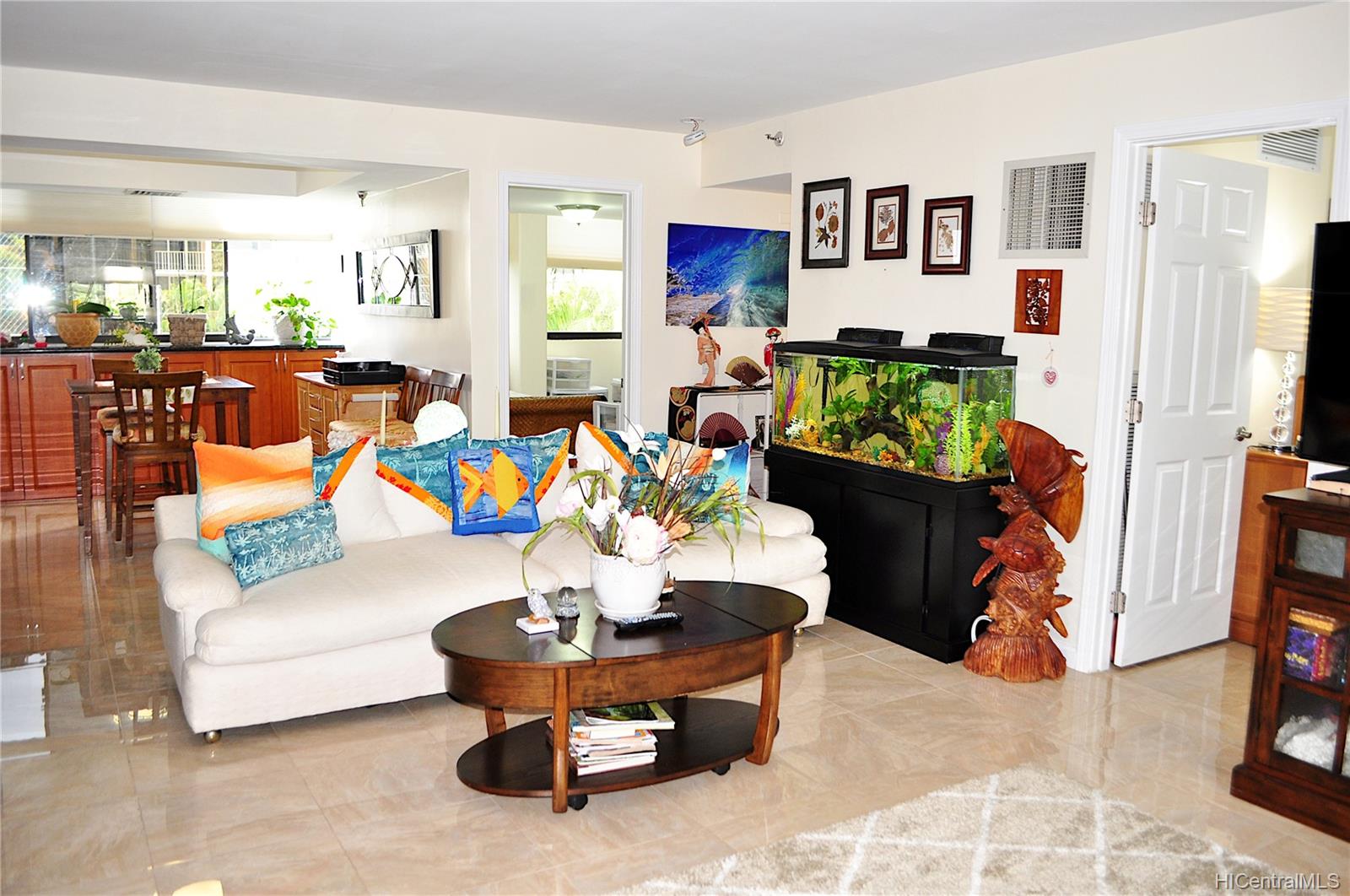 Punahou Regency 1114 Punahou Street Unit 2B Honolulu HI 96826 sold on