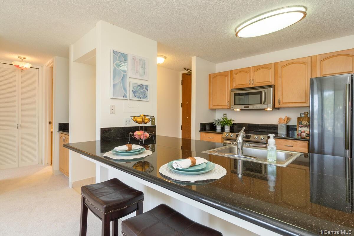 Nuuanu Brookside 55 S Judd Street Unit 1203 Honolulu HI 96817 sold on