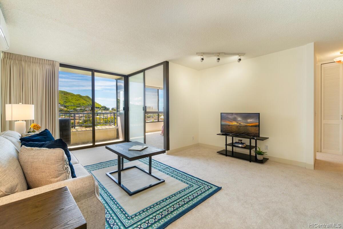 Nuuanu Brookside 55 S Judd Street Unit 1203 Honolulu HI 96817 sold on