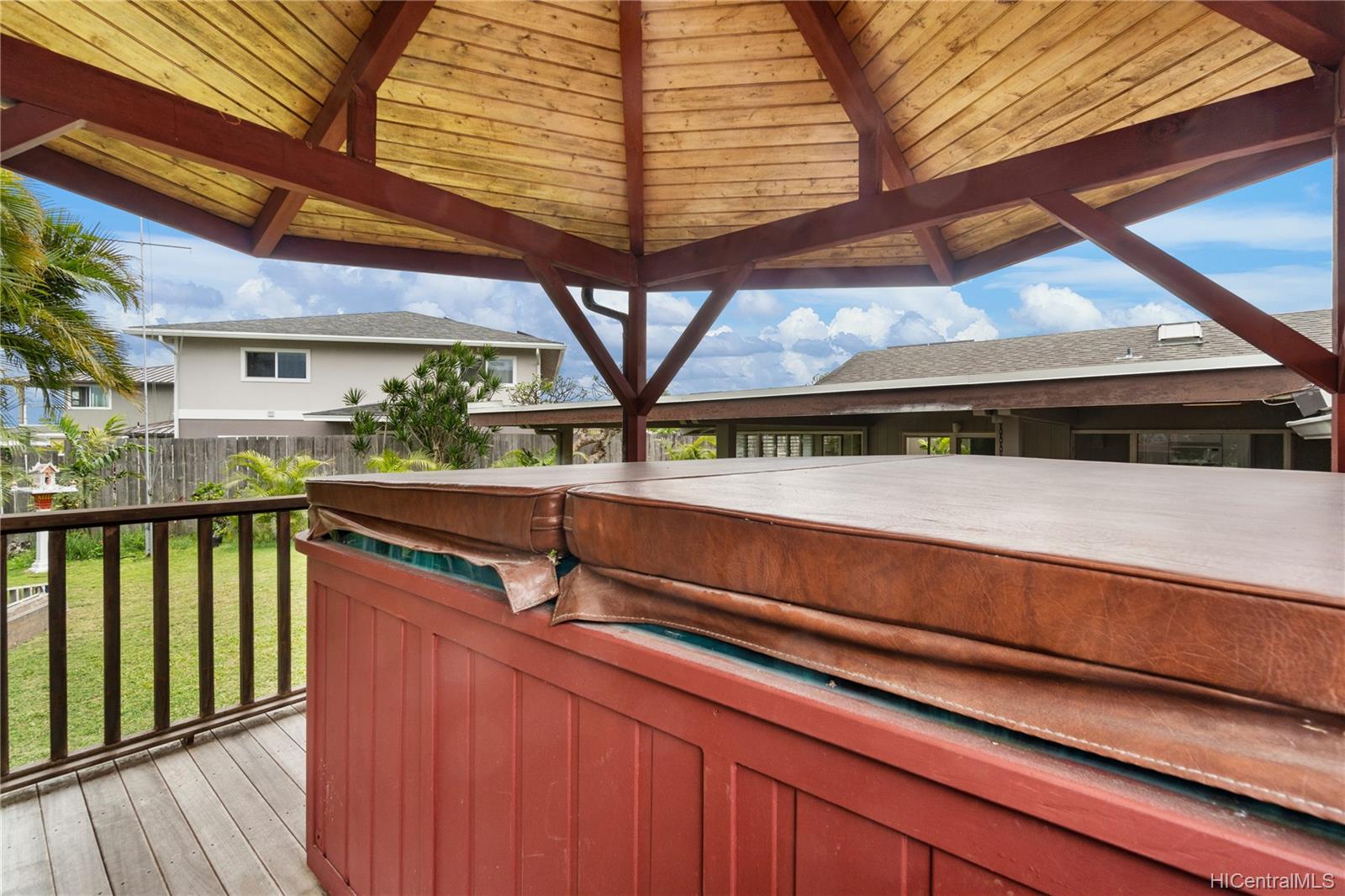 46133 Nahiku Street Kaneohe HI 96744 sold on 06092021
