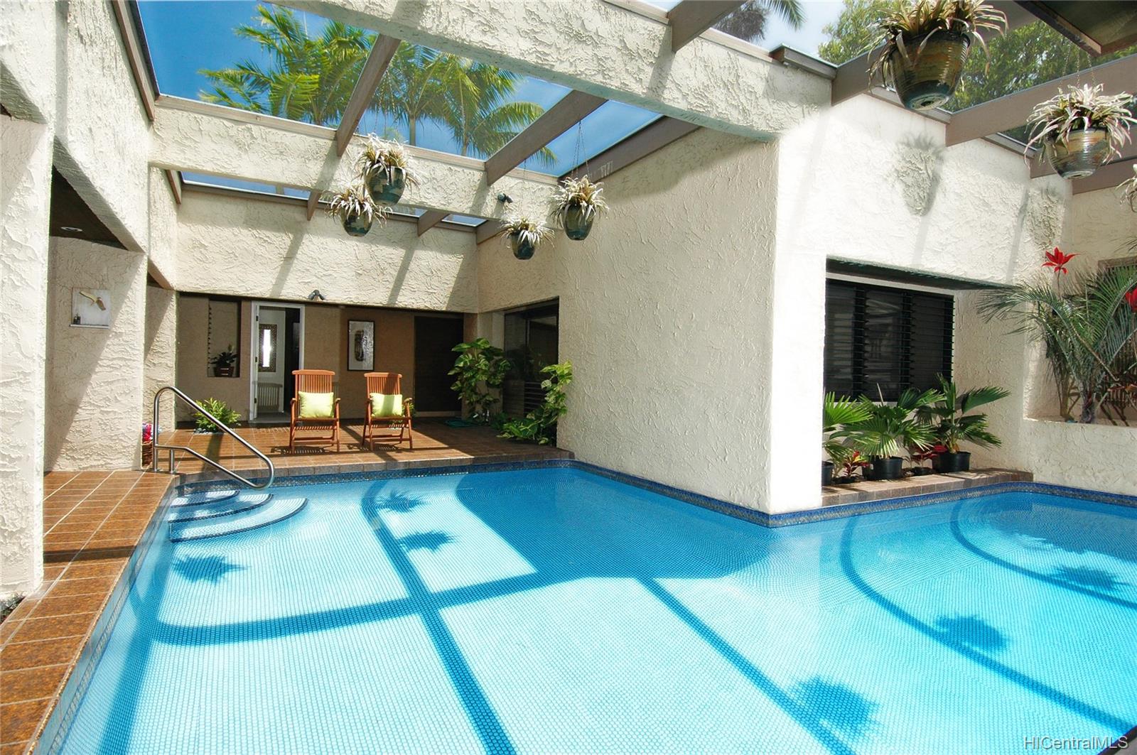 824 N Kalaheo Avenue Kailua HI 96734 listed 04142021