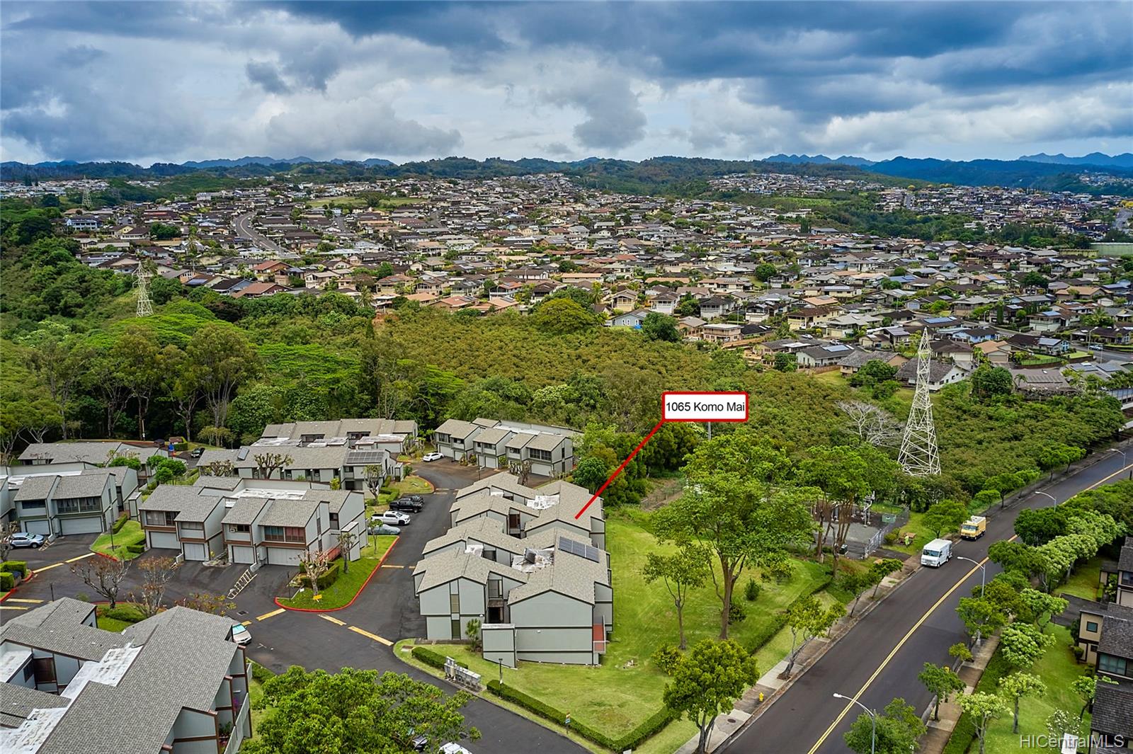 Hillside Terrace 1 981065 Komo Mai Drive Unit B Aiea HI 96701 sold on