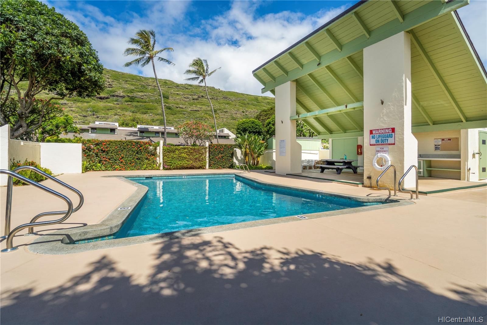 Village Green 5216 Pepeekeo Street Unit 16A Honolulu HI 96825 sold on