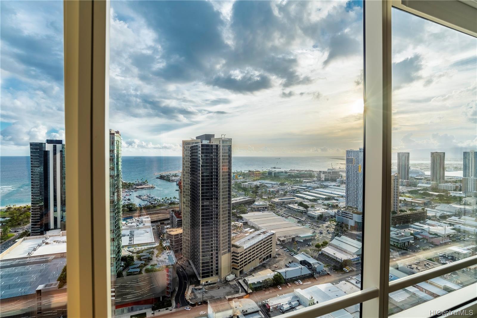 Pacifica Honolulu for Sale