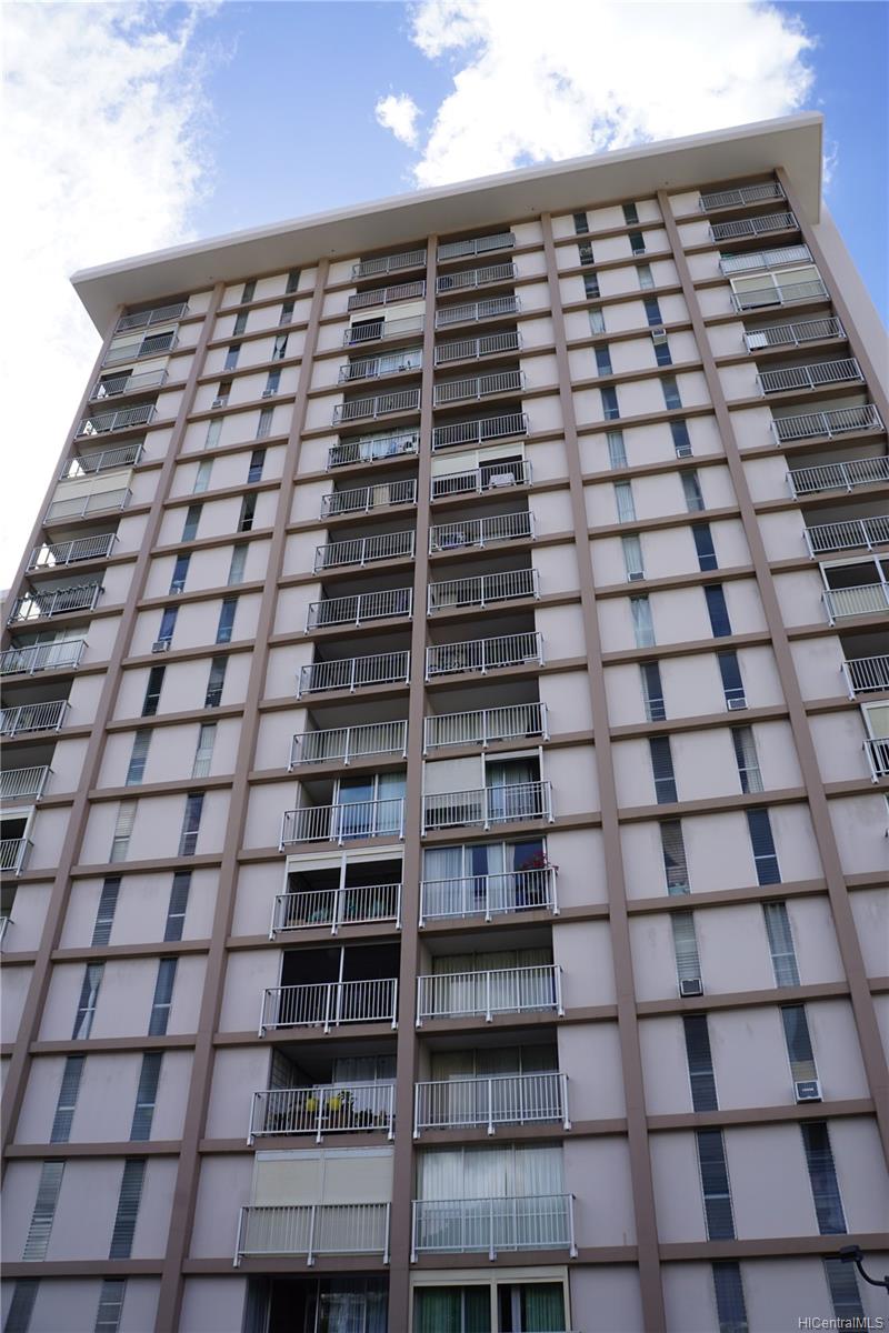 Makiki Towers 1617 Keeaumoku Street Unit 703 Honolulu HI 96822 sold on