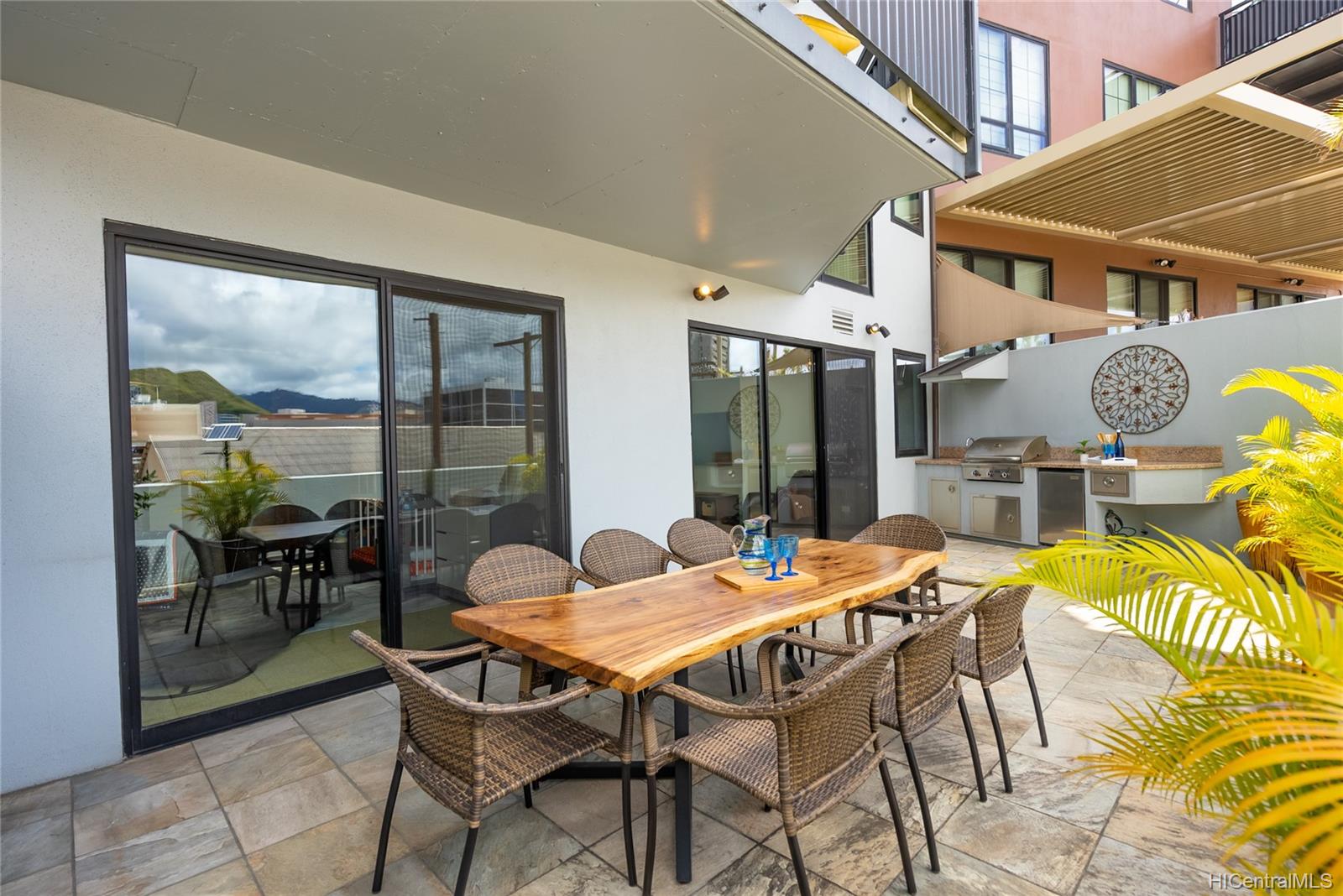 The Vanguard Lofts 720 Kapiolani Boulevard Unit 303 Honolulu HI 96813