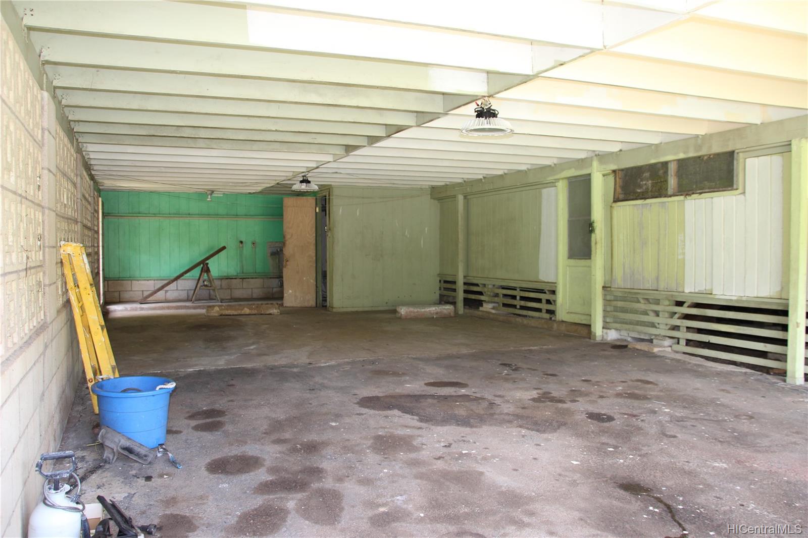 2709 Waiomao Road Honolulu HI 96816 sold on 09152021