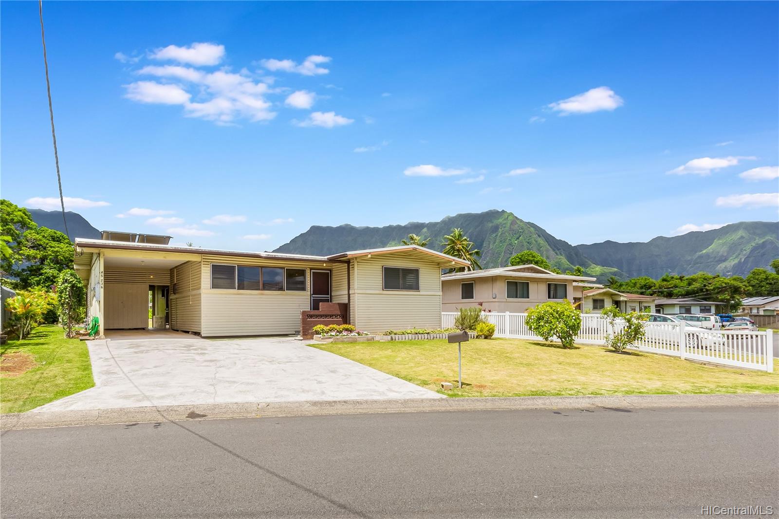45236 Pahikaua Street Kaneohe HI 96744 sold on 09152021