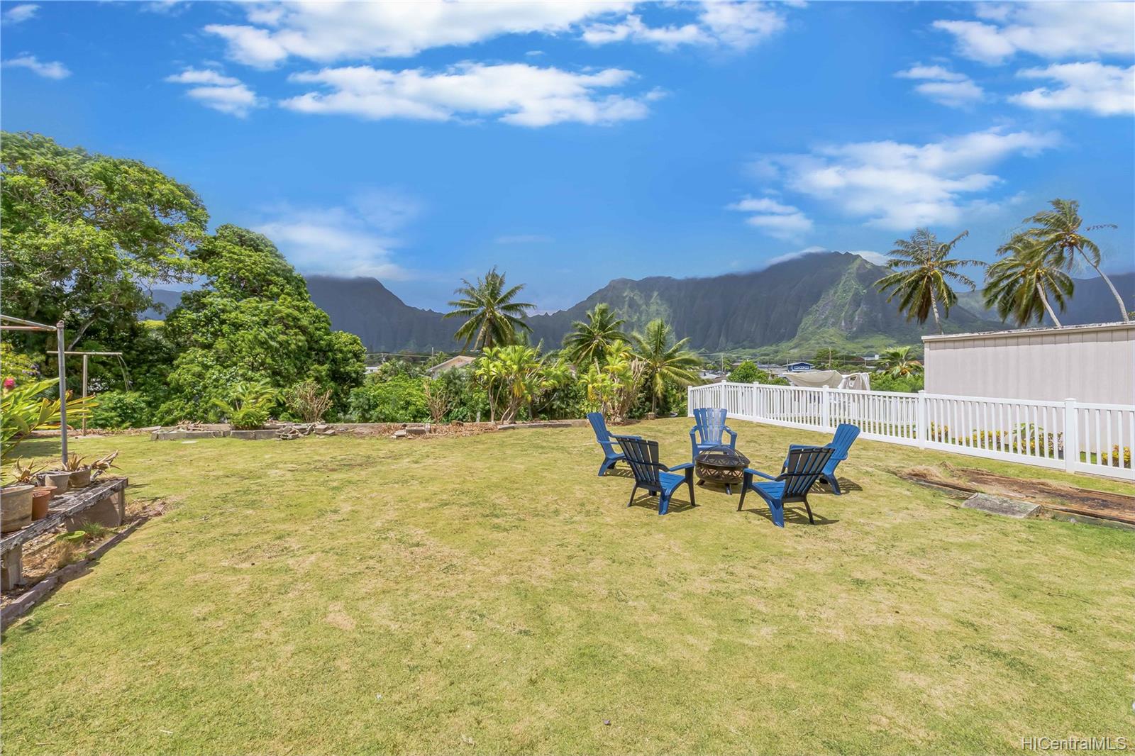 45236 Pahikaua Street Kaneohe HI 96744 sold on 09152021