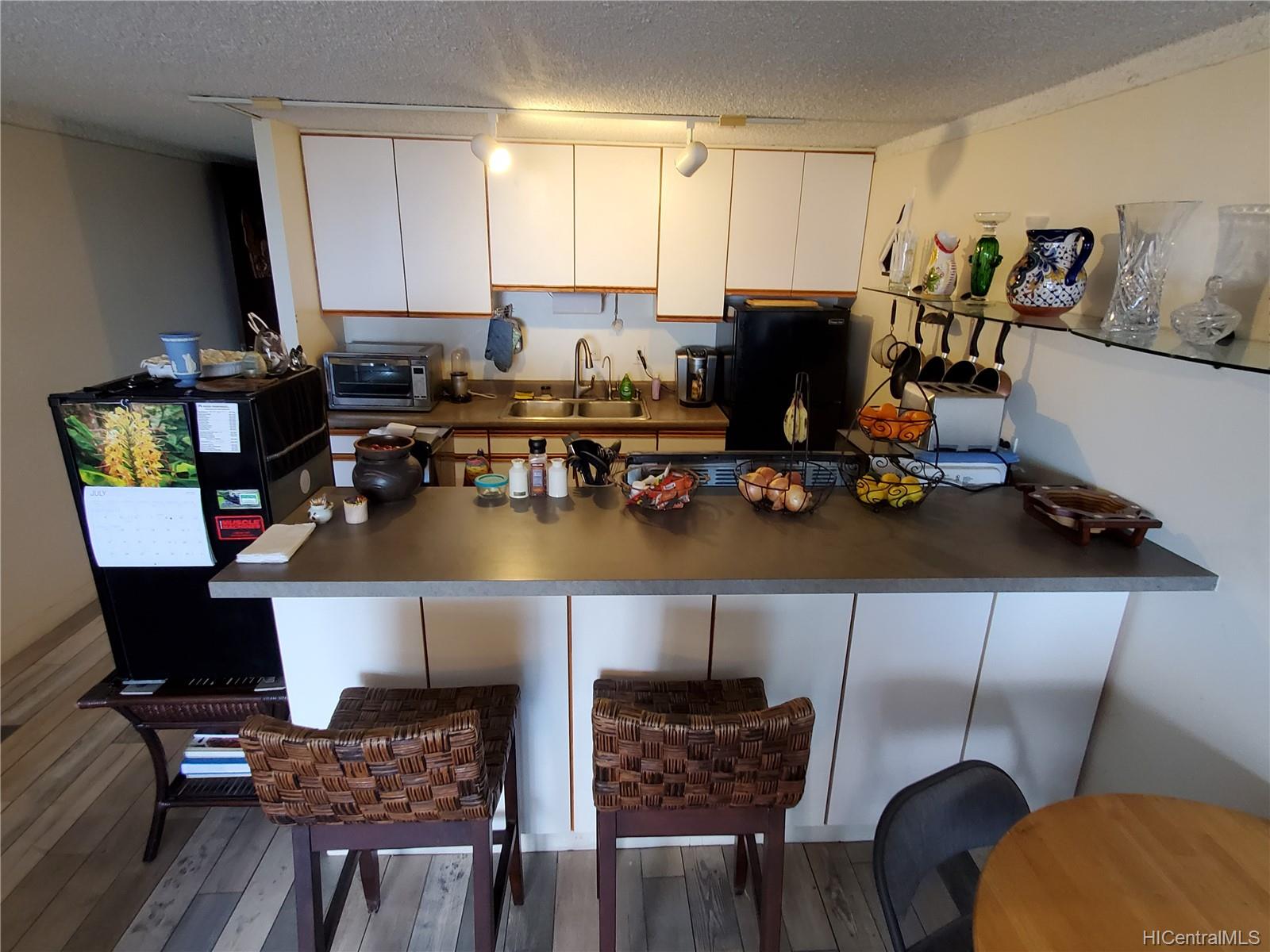 Mokuleia Sands 68055 Akule Street Unit 412 Waialua HI 96791 sold on 09032021