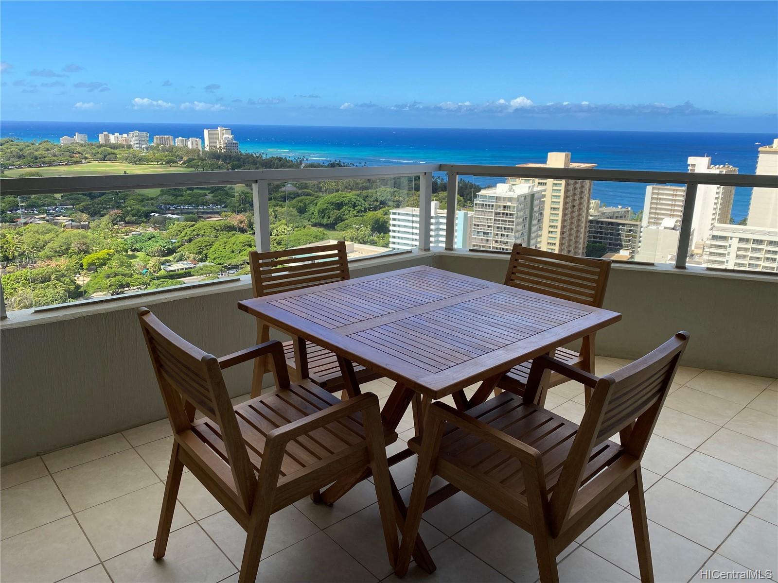 Diamond Head Vista 2600 Pualani Way Unit 2905 Honolulu HI 96815 sold on