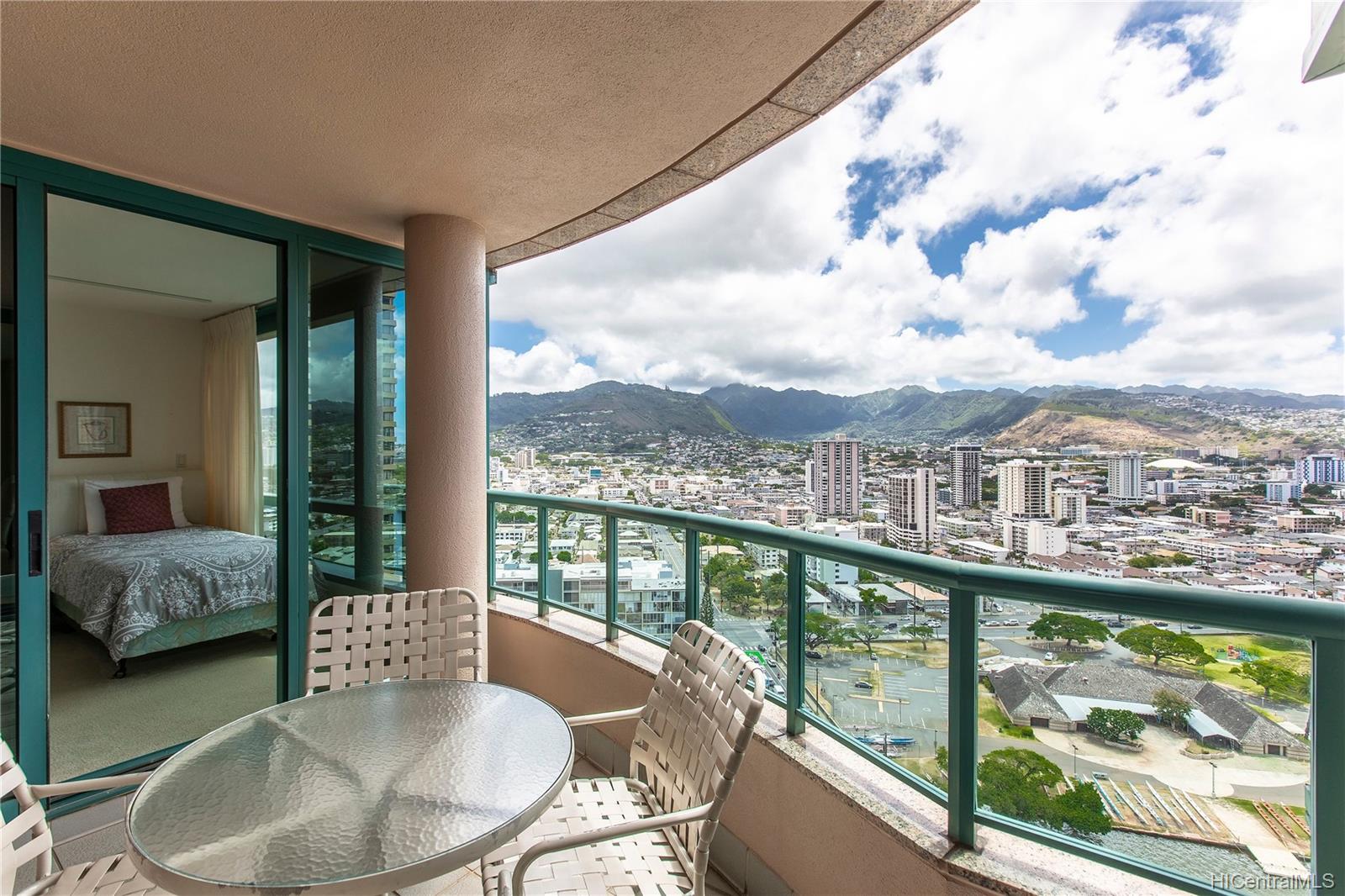 Waikiki Landmark 1888 Kalakaua Avenue Unit 2701 Honolulu HI 96815 listed 07192021