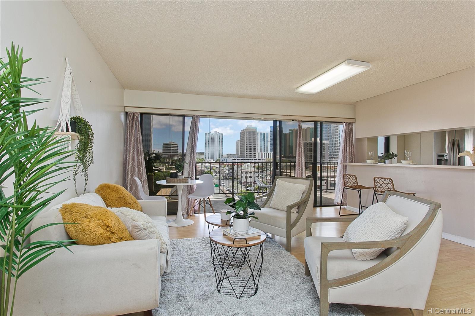 Birch & Elm Condominium 907 Birch Street Unit 601 Honolulu HI 96814