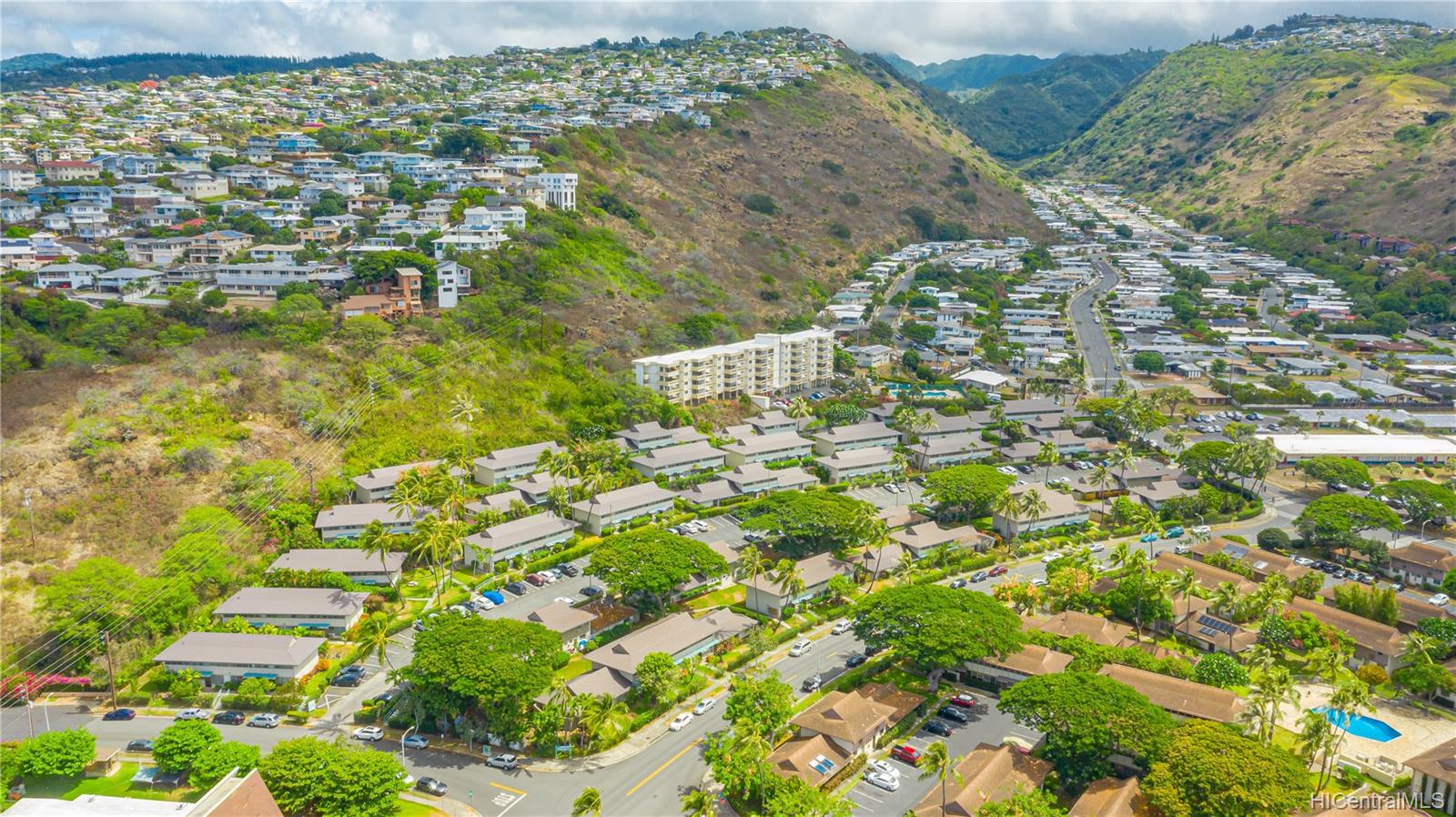 Waialae Gardens 4124 Keanu Street Unit 3 Honolulu HI 96816 sold on 09