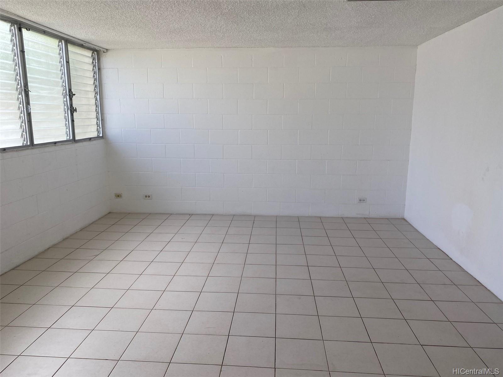 Miller Terrace 502 Captain Cook Avenue Unit 204 Honolulu HI 96813