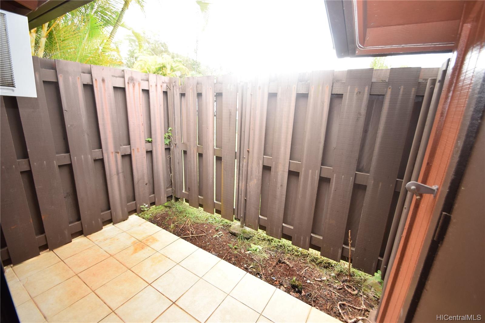 Hidden Valley Ests 2069 California Avenue Unit 8C Wahiawa HI 96786 sold