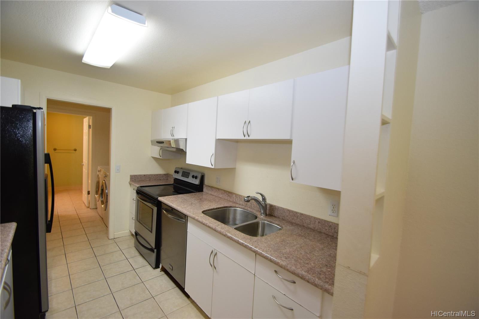 Hidden Valley Ests 2069 California Avenue Unit 8C Wahiawa HI 96786 sold