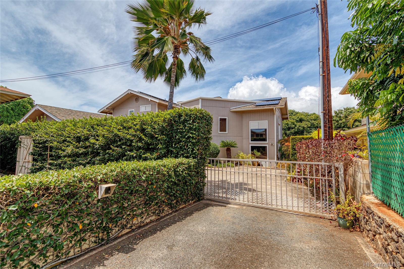 3848A Pahoa Avenue Honolulu HI 96816 listed 08122021