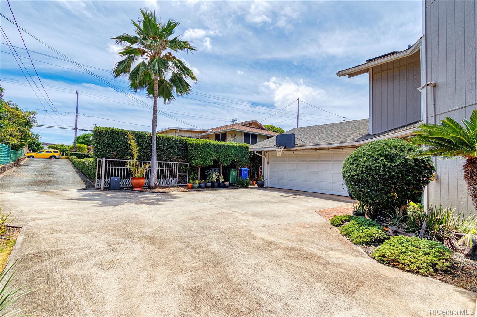 3848A Pahoa Avenue Honolulu HI 96816 listed 08122021