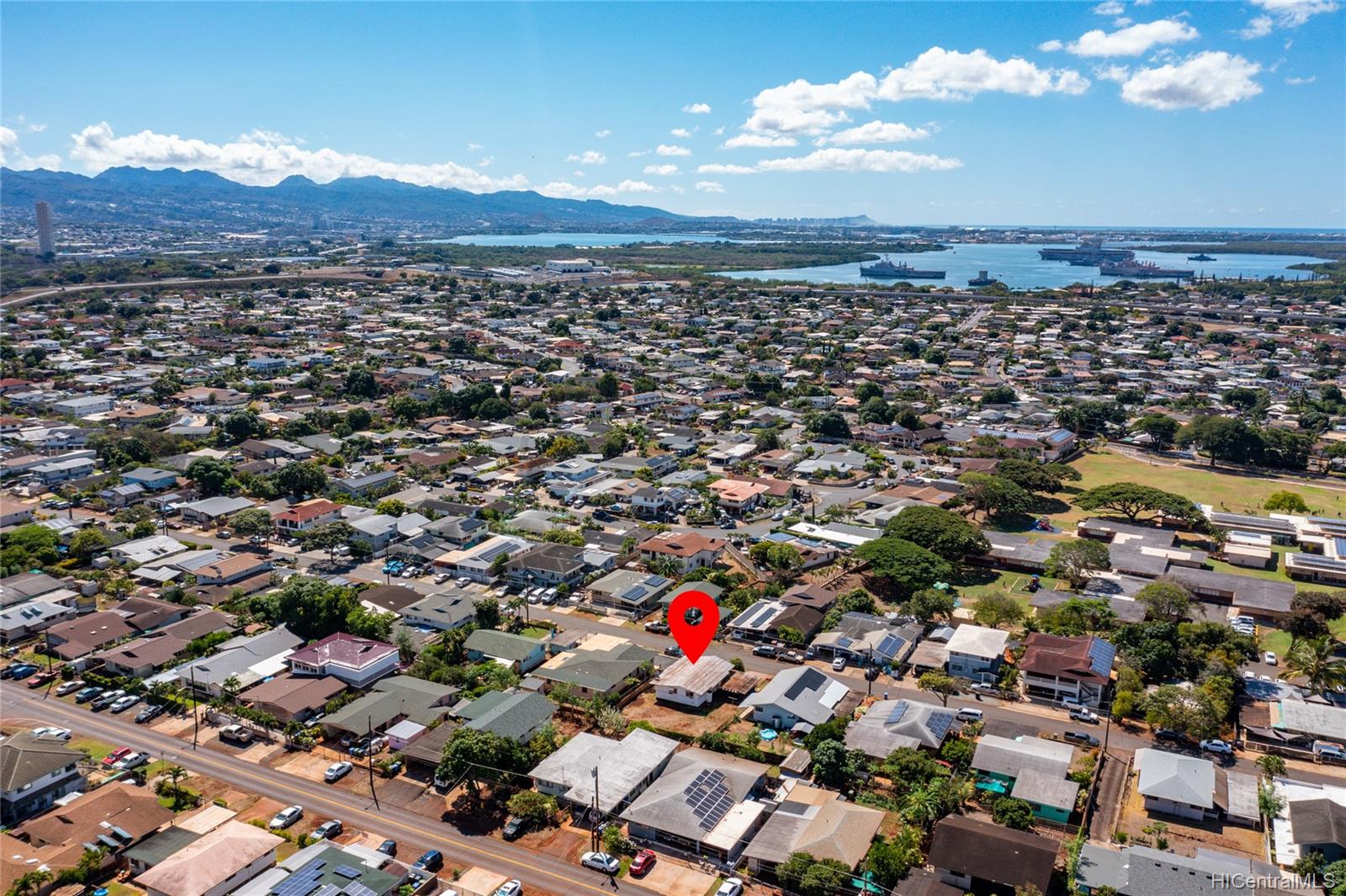 941268 Huakai Street Waipahu HI 96797 sold on 09072021