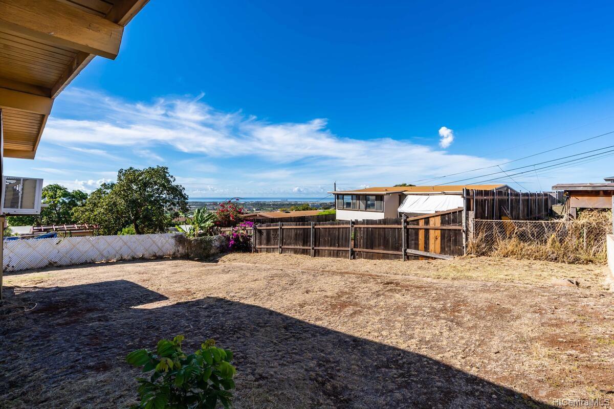 92582 Awawa Street Kapolei HI 96707 sold on 10082021