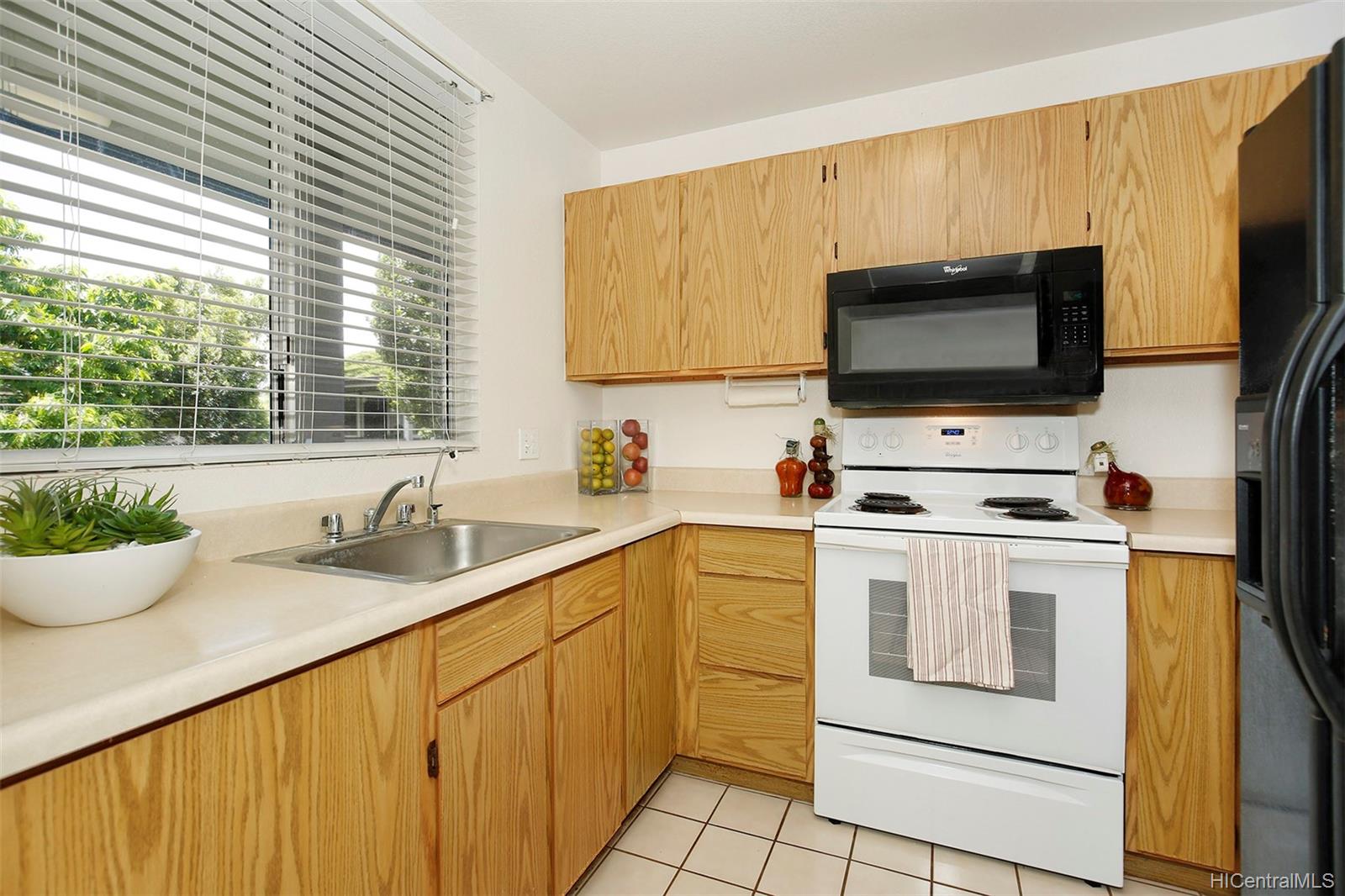 Mililani Terrace 95755 Hokuwelowelo Place Unit K206 Mililani HI 96789