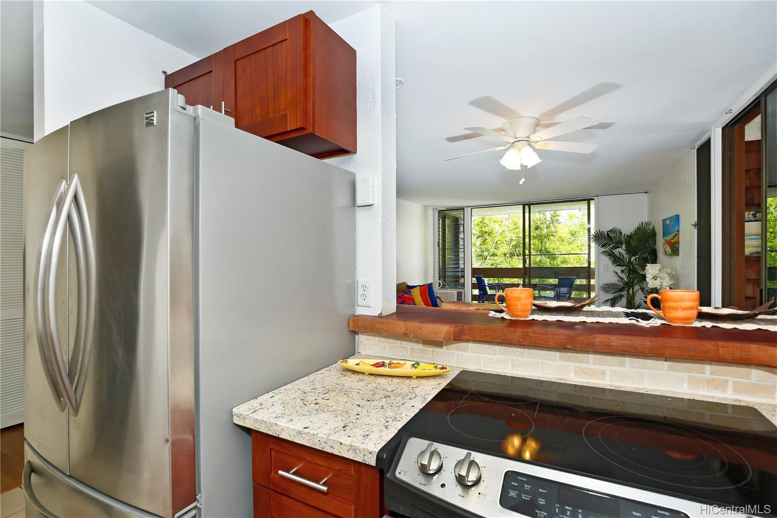 Poinciana Manor 1015 Aoloa Place Unit 327 Kailua HI 96734 sold on 1102