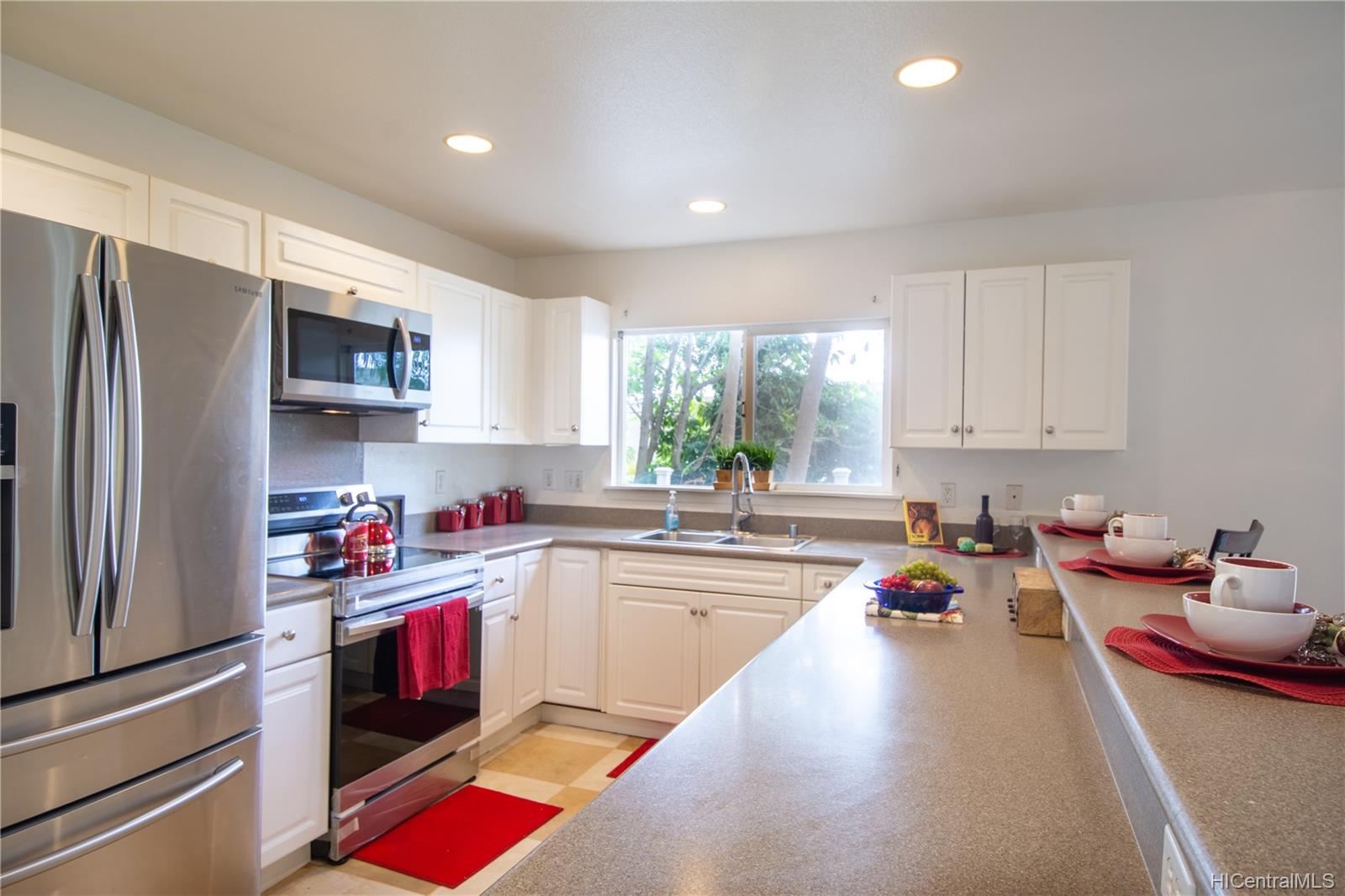 927049 Elele Street Unit 17 Kapolei HI 96707 sold on 11022021