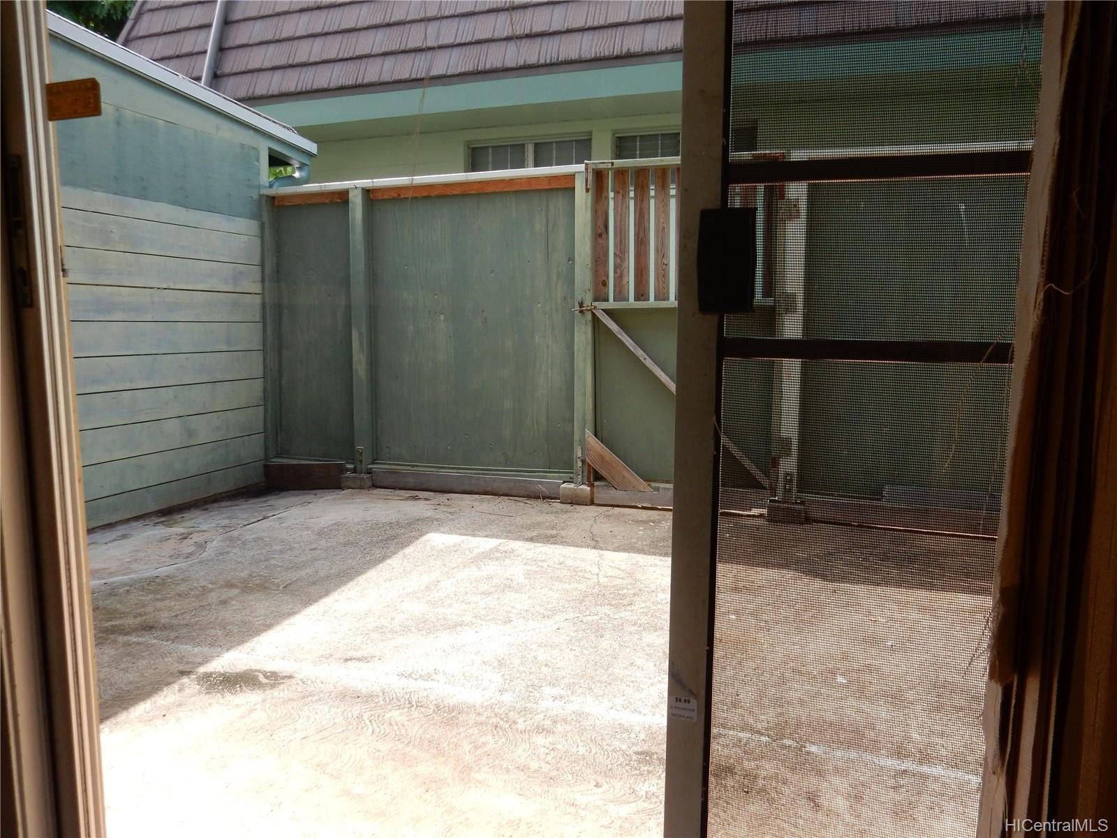 Pacific Village 98260 Ualo Street Unit O2 Aiea HI 96701 sold on 01132022