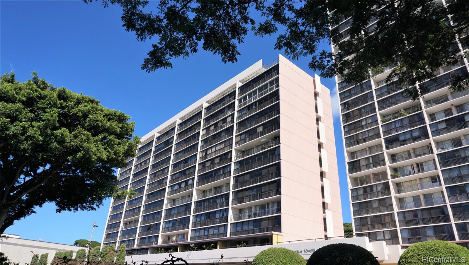 Kahala Towers 4300 Waialae Avenue Unit B1206 Honolulu HI 96816 sold on