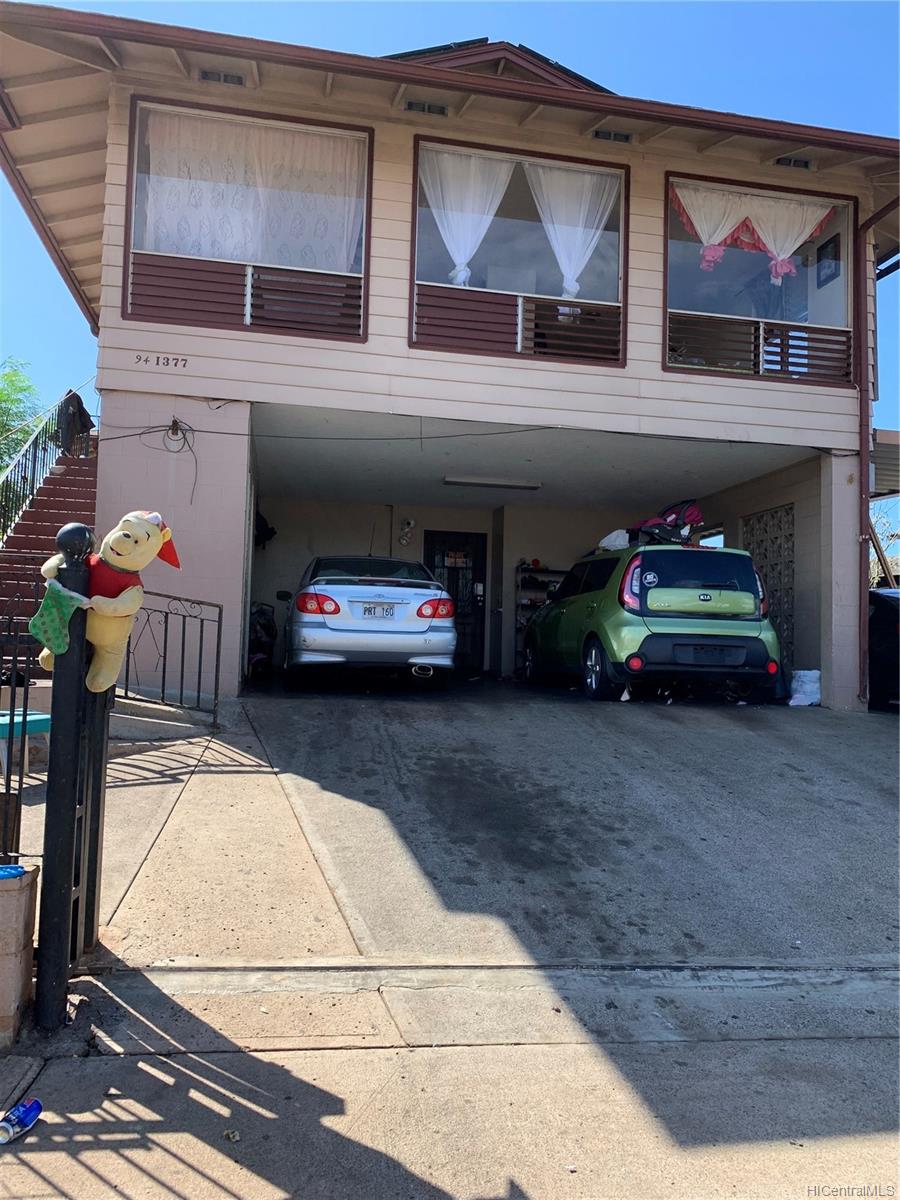 941377 Hiapo Street Waipahu HI 96797 sold on 02042022