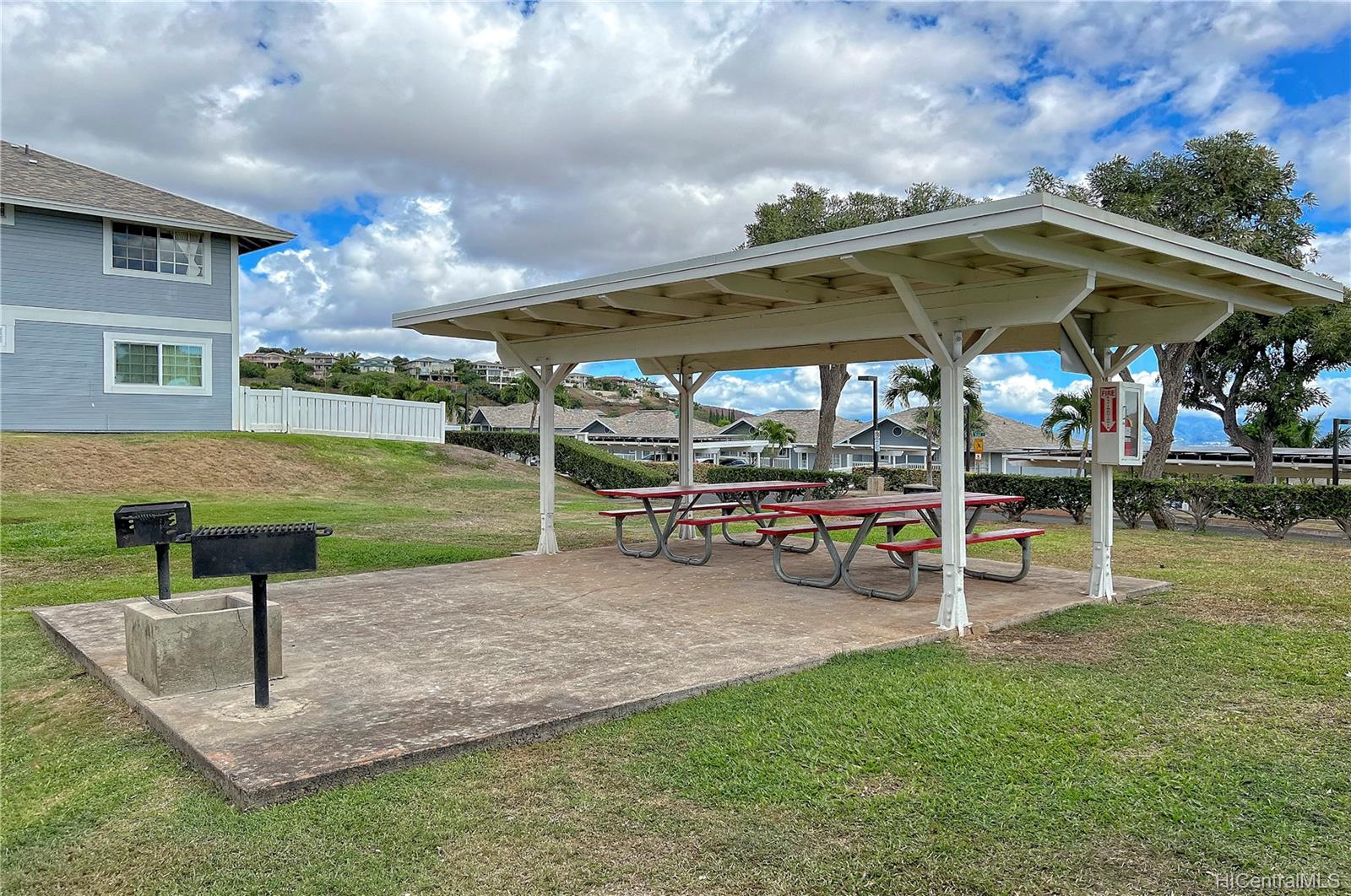 Makakilo Cliffs 92929 Hame Place Unit 22/203 Kapolei HI 96707 sold on