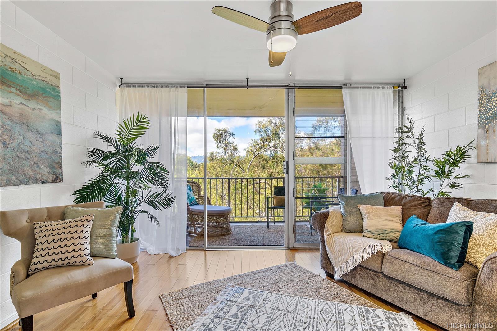 Waikalani Woodlands 95269 Waikalani Drive Unit C1102 Mililani HI 96789