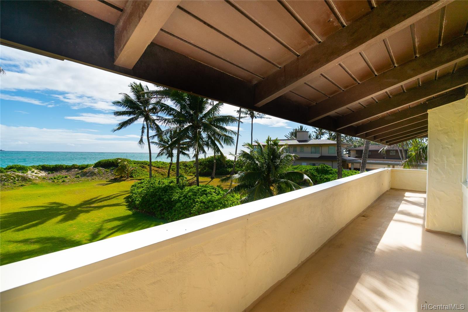 76 S Kalaheo Avenue Kailua HI 96734 listed 11012021