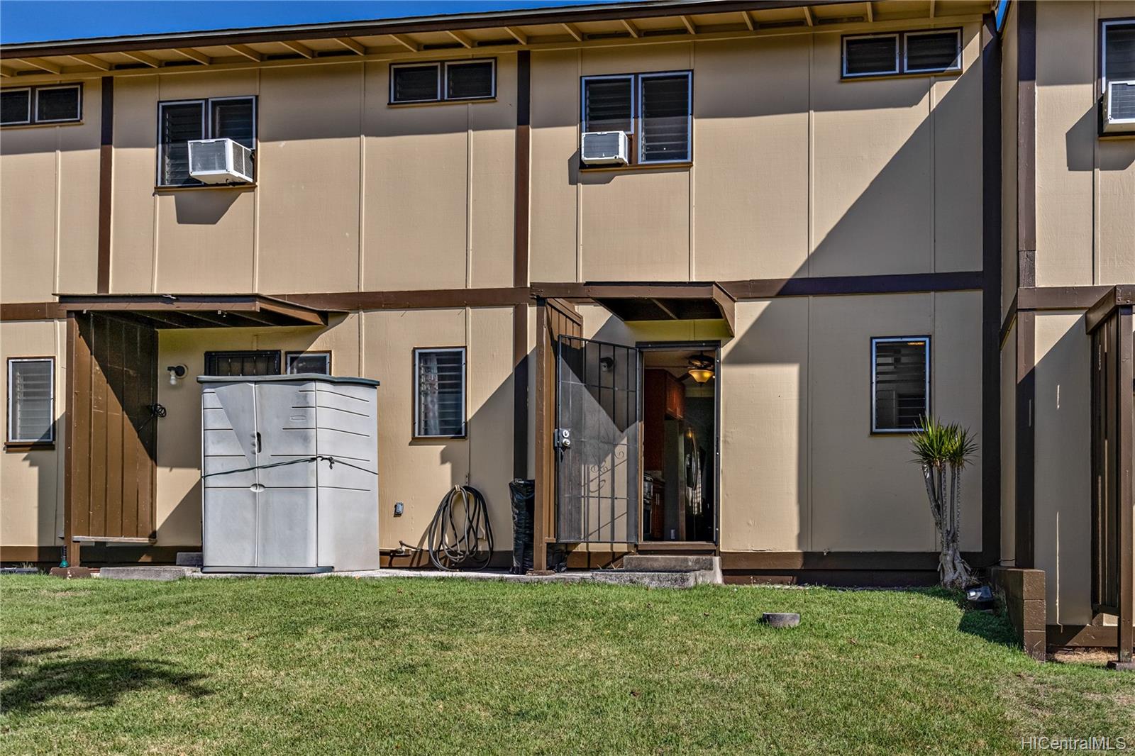 Waiau Gardens Kai G1 981277C Hoohiki Place Unit 18 Pearl City HI