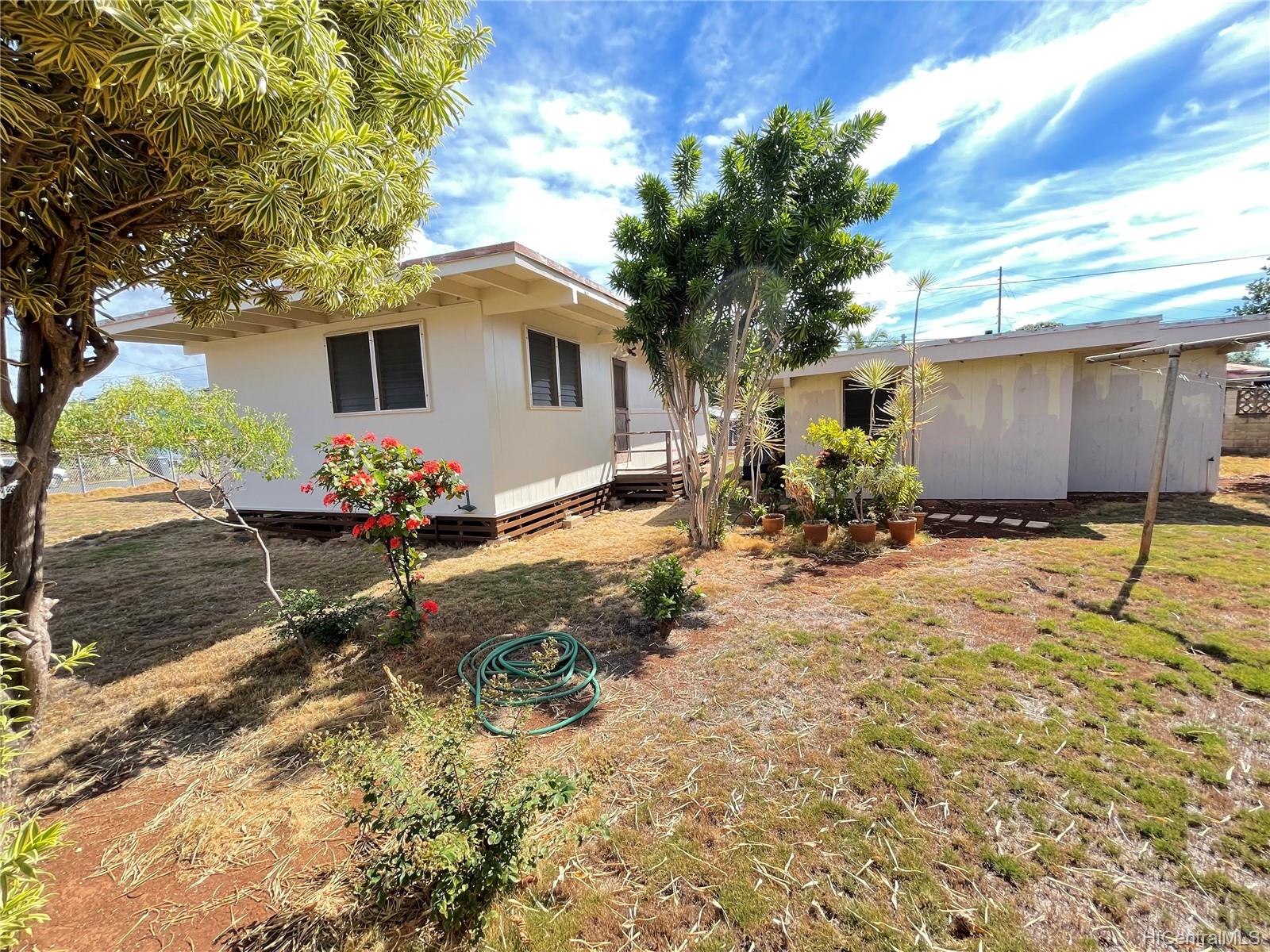 94920 Awanei Street Waipahu HI 96797 sold on 01262022