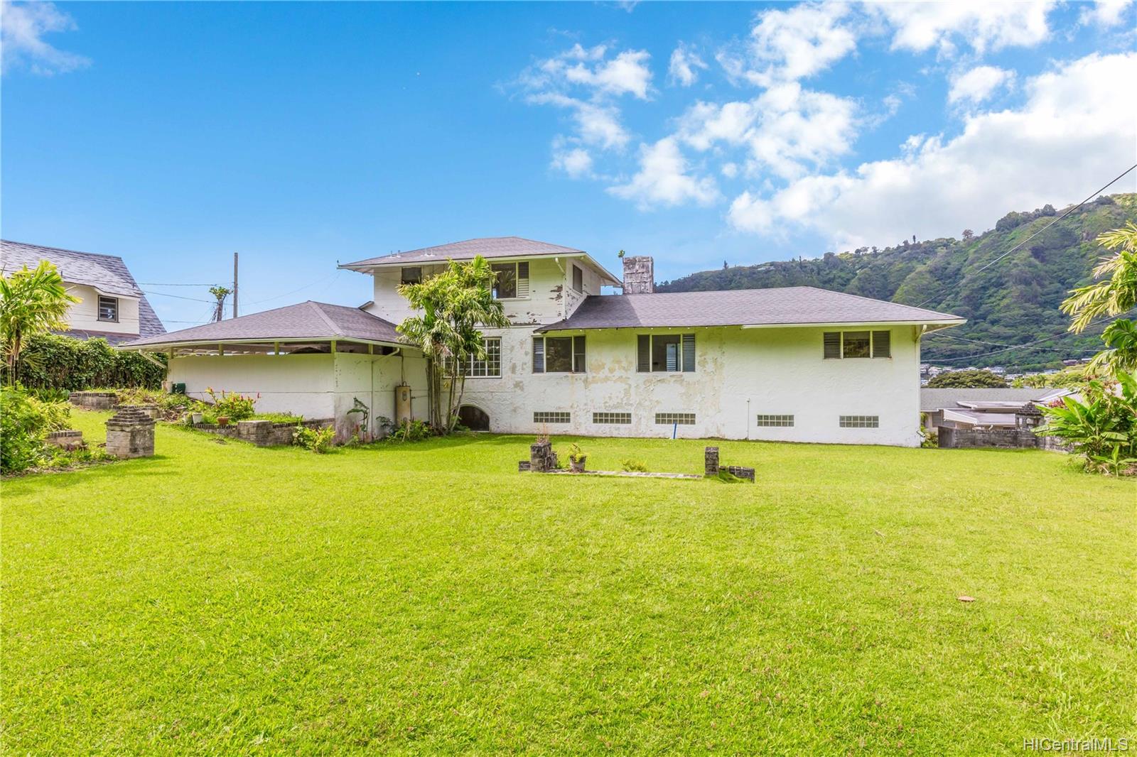 3530 Woodlawn Drive Honolulu HI 96822 sold on 02152022