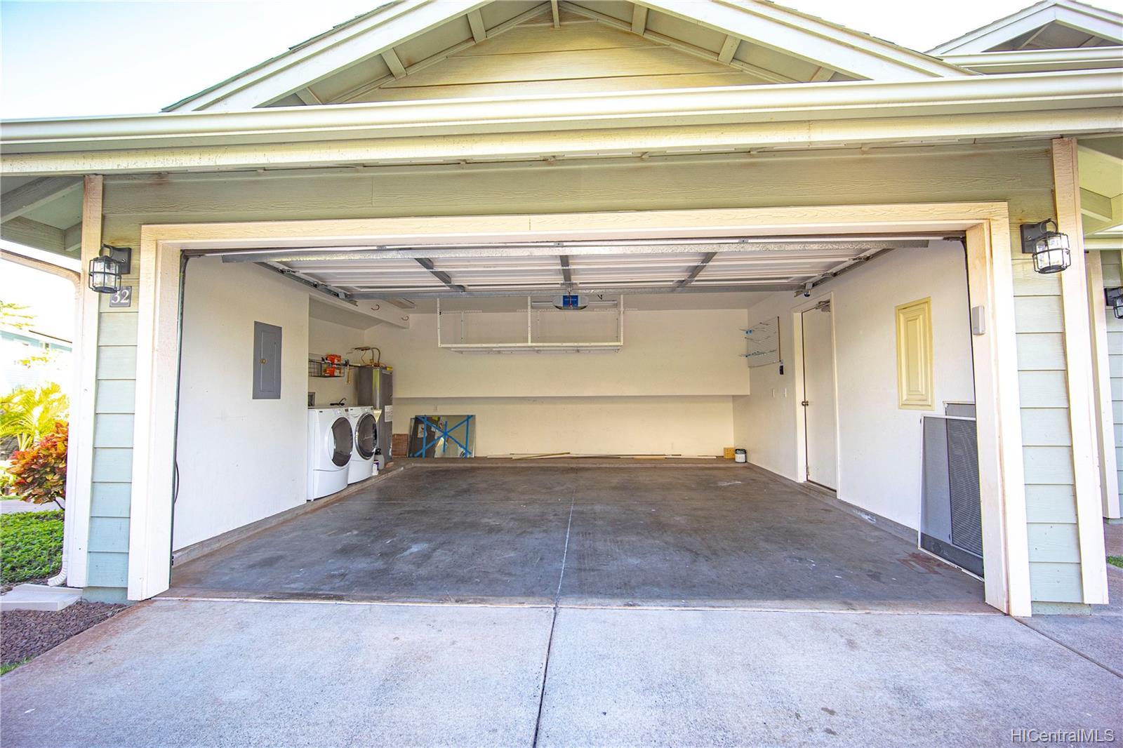 Seascape At Makakilo 927049 Elele Street Unit 32 Kapolei HI 96707 sold on 01112022