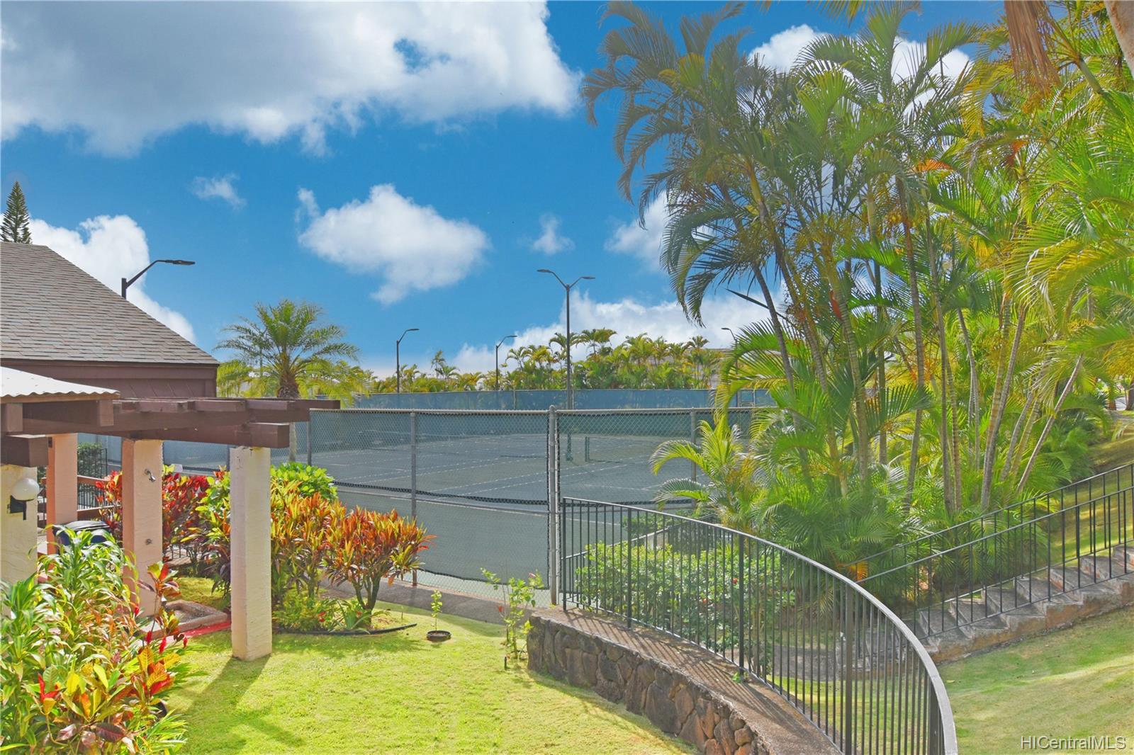Wailuna 981807 Kaahumanu Street Unit D Aiea HI 96701 sold on 12302021