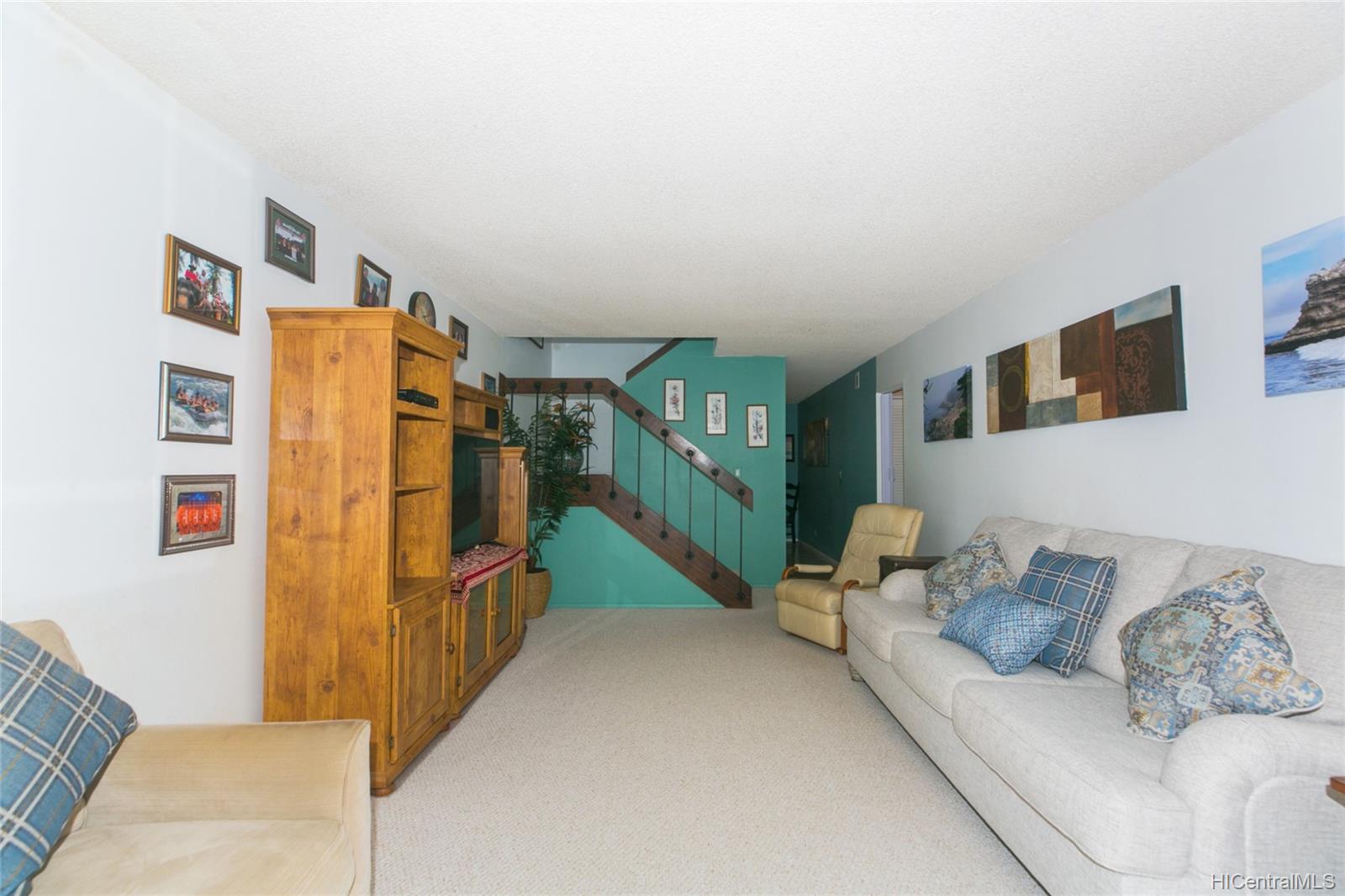 Village Green 553 Pepeekeo Street Unit 3 Honolulu HI 96825 sold on 02