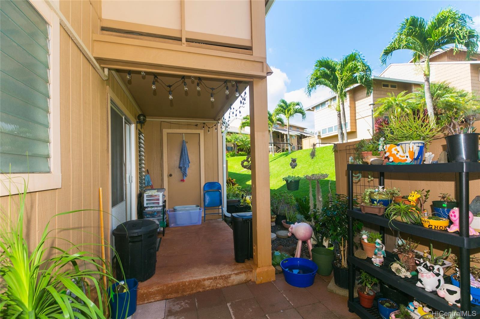 Waiau Garden Villa 981361 Koaheahe Place Unit 114 Pearl City HI 96782